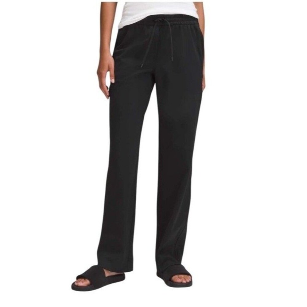 Lululemon Luxtreme Mid Rise Straight Leg Womens Size Large Black Pants W5FWDS